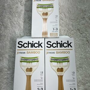 Schick Xtreme Bamboo Hybrid Disposable 3 blade Razors LOT OF 3 PACKS NEW